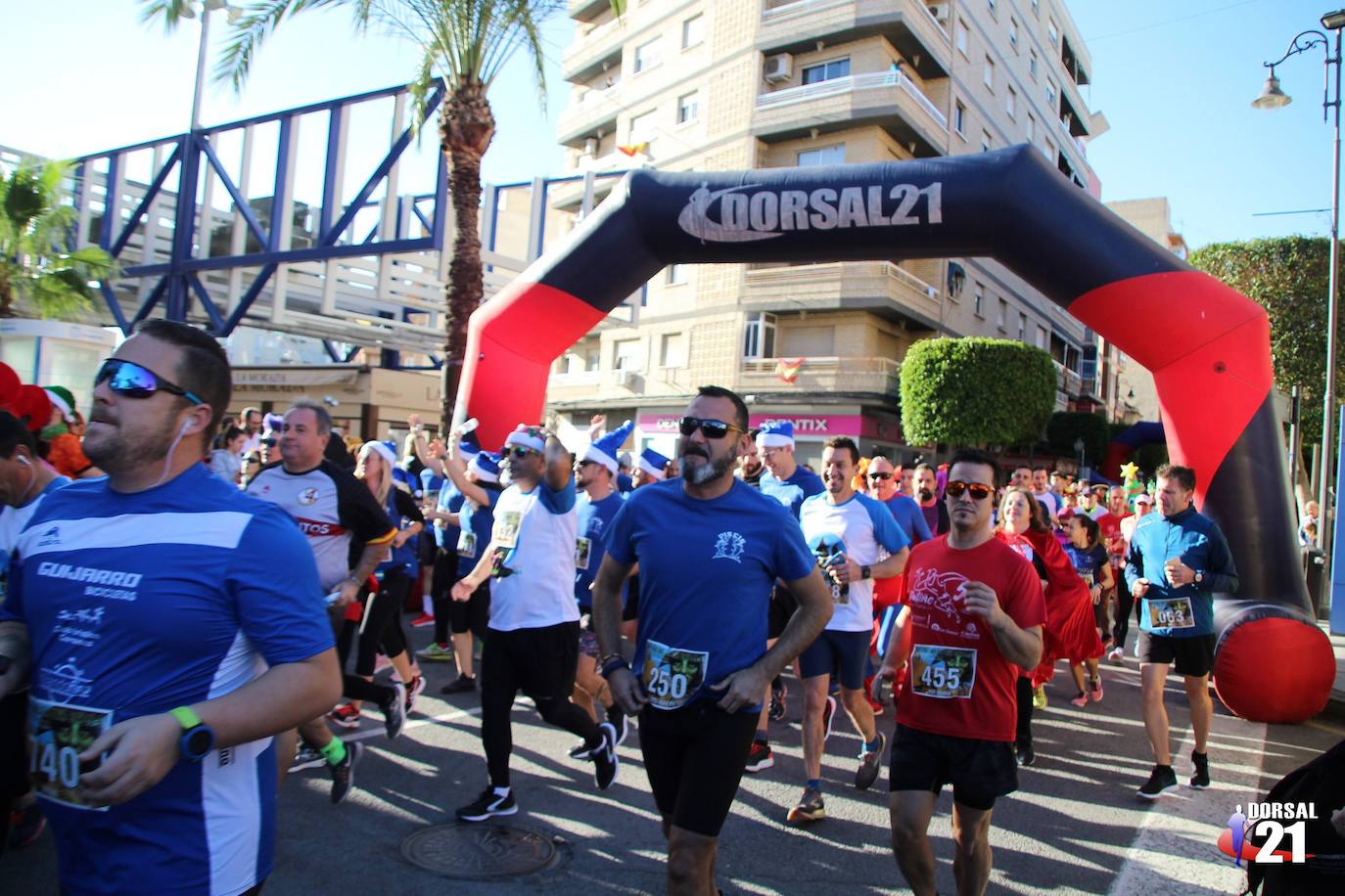 El corredor del UCAM Cartagena completa los cinco kilómetros en 15:33 minutos, por los 18:34 para la atleta del Club Atletismo Puertas Lorca