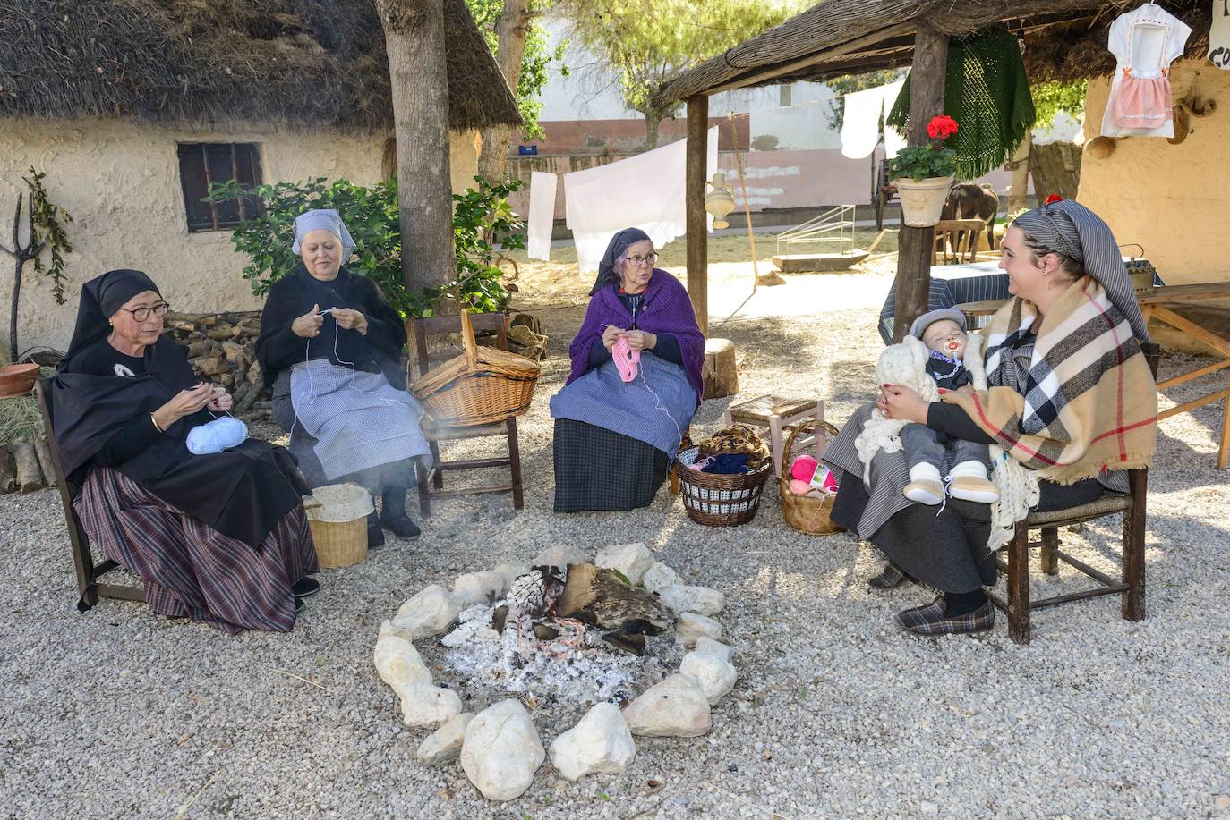 Fotos: La Navidad vuelve a cobrar vida en El Raal