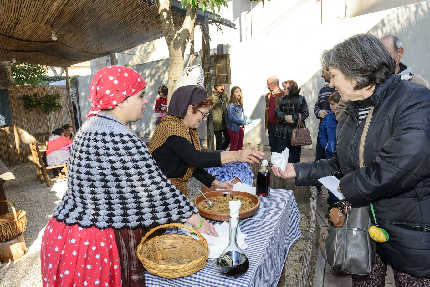 Fotos: La Navidad vuelve a cobrar vida en El Raal