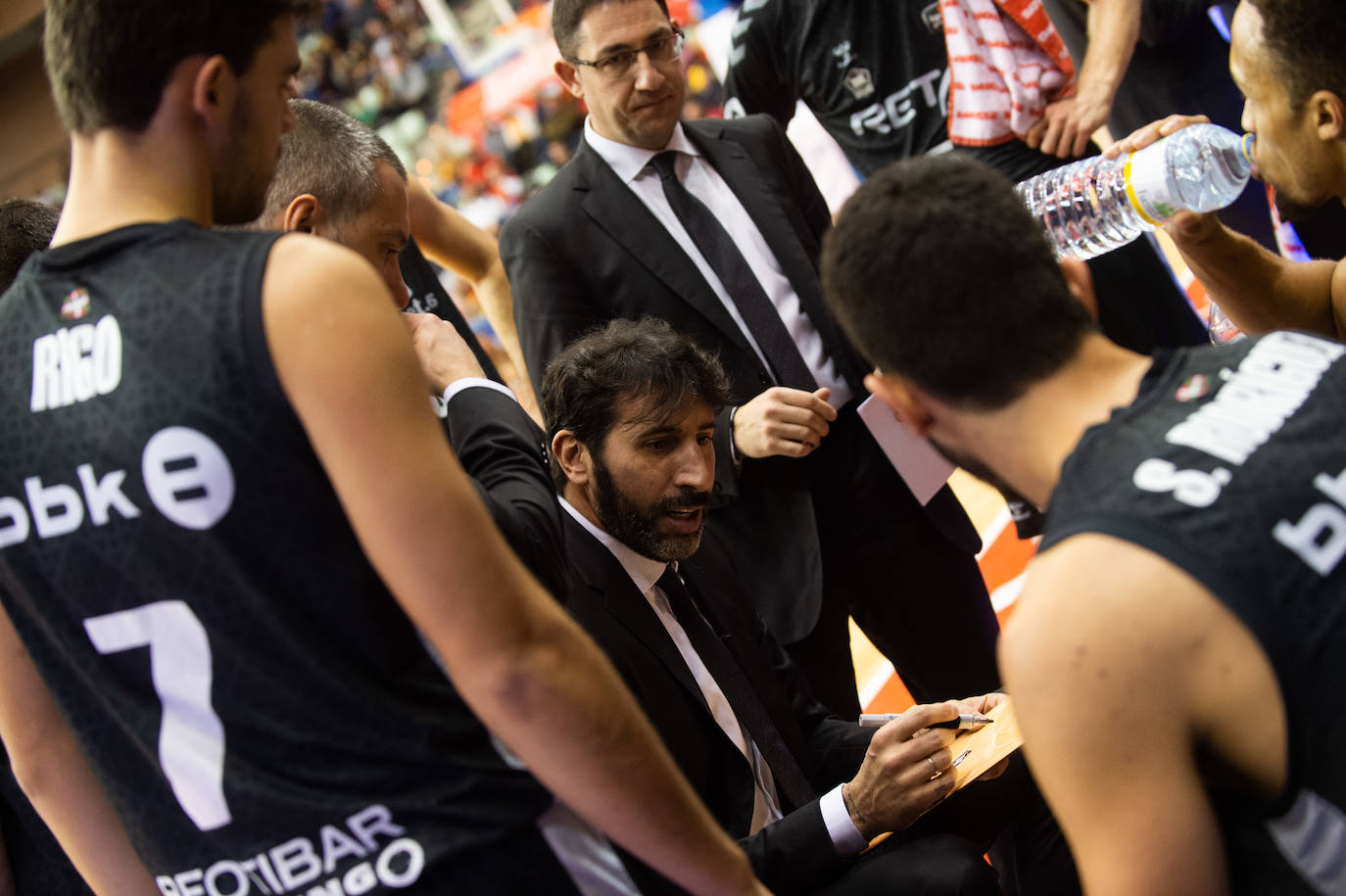 El UCAM cedió por la mínima un desastroso partido contra un Bilbao menos malo para sumar su séptima derrota seguida