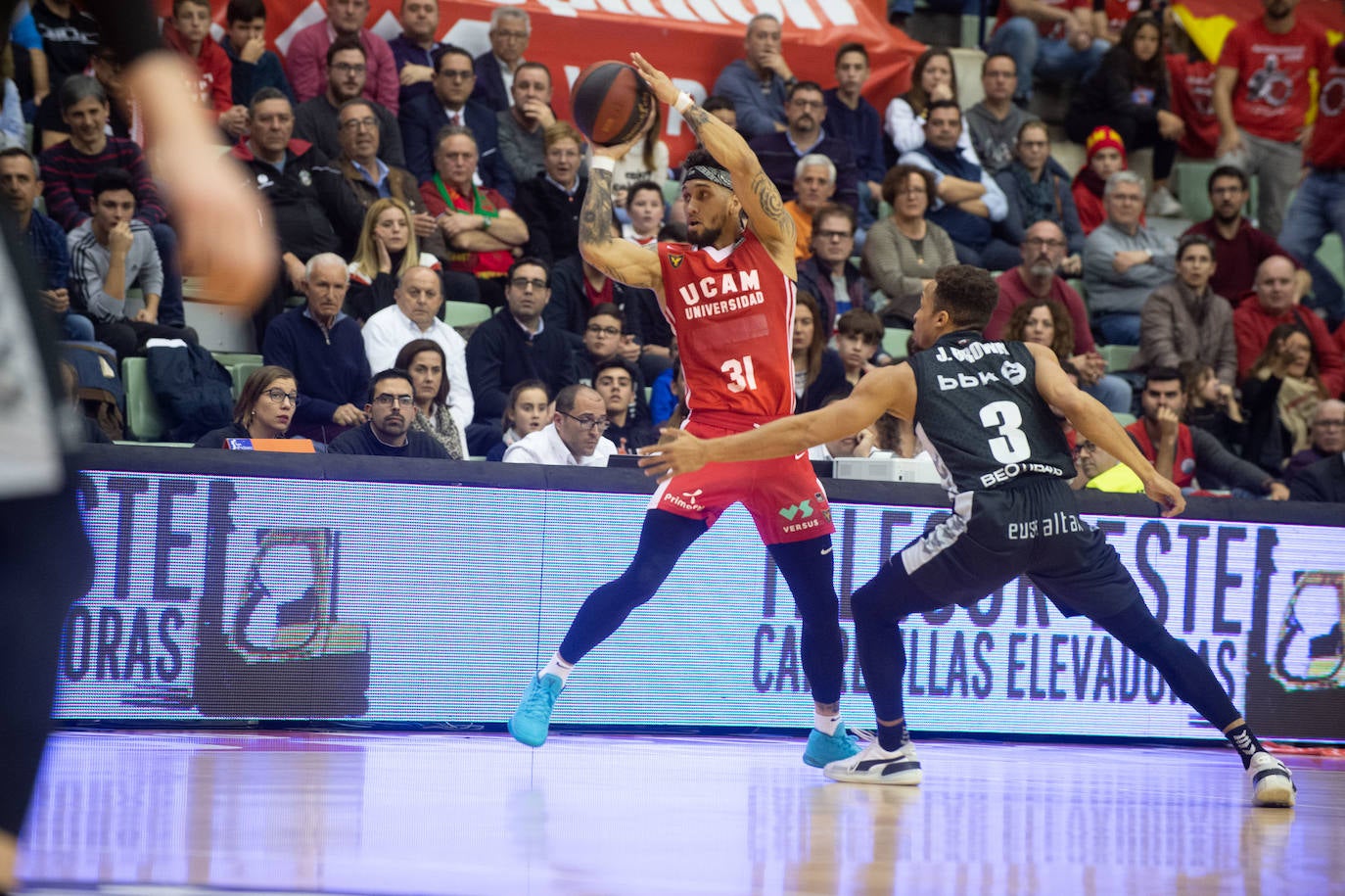 El UCAM cedió por la mínima un desastroso partido contra un Bilbao menos malo para sumar su séptima derrota seguida