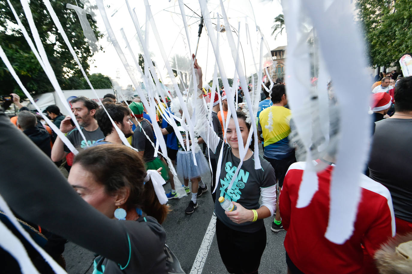 Cerca de 5.000 corredores no se han querido perder esta experiencia y han conseguido batir el récord de participación