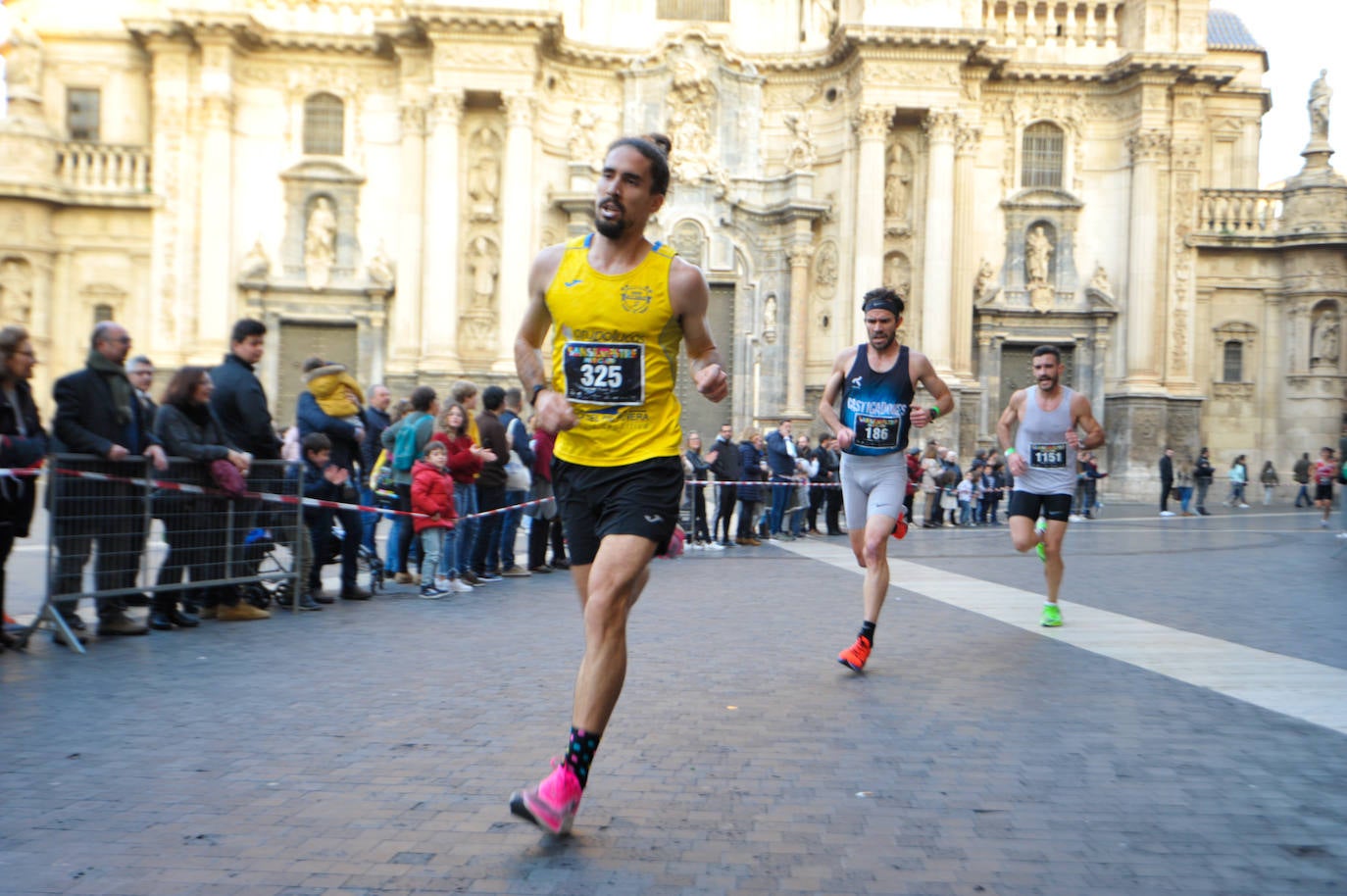 Cerca de 5.000 corredores no se han querido perder esta experiencia y han conseguido batir el récord de participación