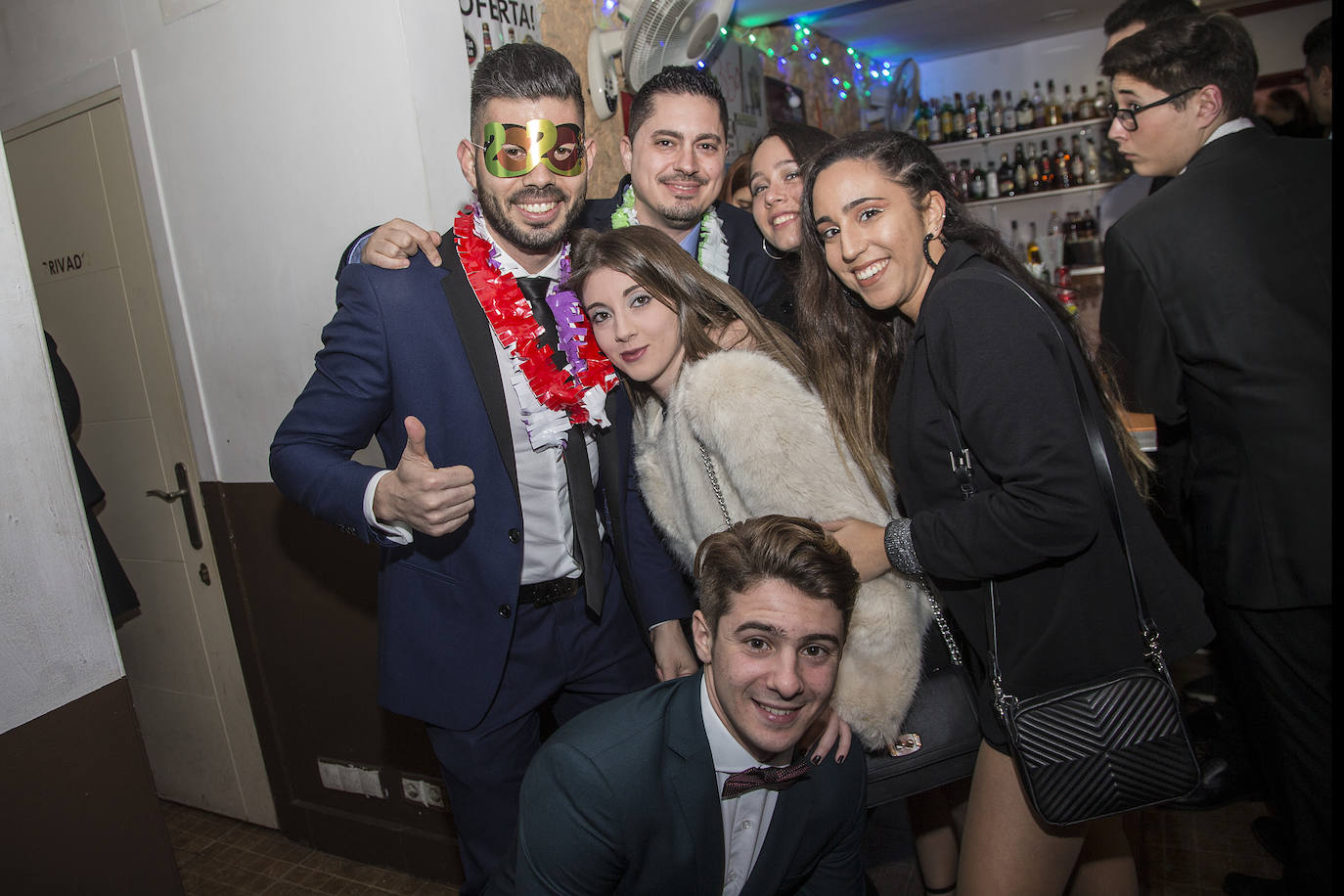 Los cartageneros recibieron al 2020 con sus mejores galas y muchas ganas de diversión.