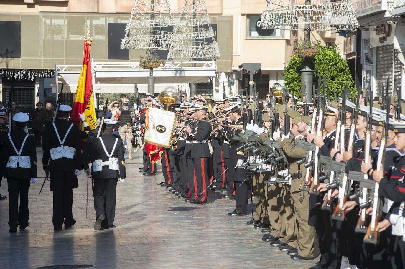 El almirante de Acción Marítima destaca la «ayuda» durante la DANA y las misiones para «garantizar la seguridad» de España. 