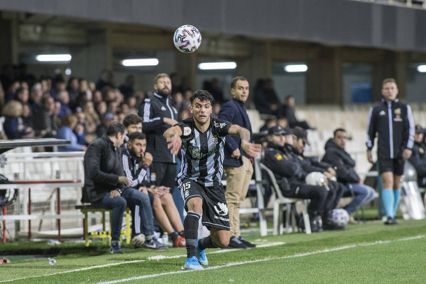 Los albinegros, superiores durante los noventa minutos, remontan y el Girona fuerza la prórroga en el último segundo; los visitantes crecen en la media hora extra, con un jugador más