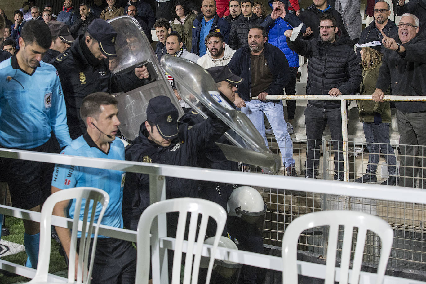 Los albinegros, superiores durante los noventa minutos, remontan y el Girona fuerza la prórroga en el último segundo; los visitantes crecen en la media hora extra, con un jugador más