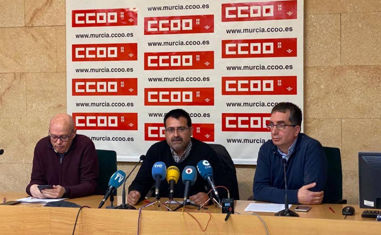 Rueda de prensa de CC OO, este lunes, en Murcia.