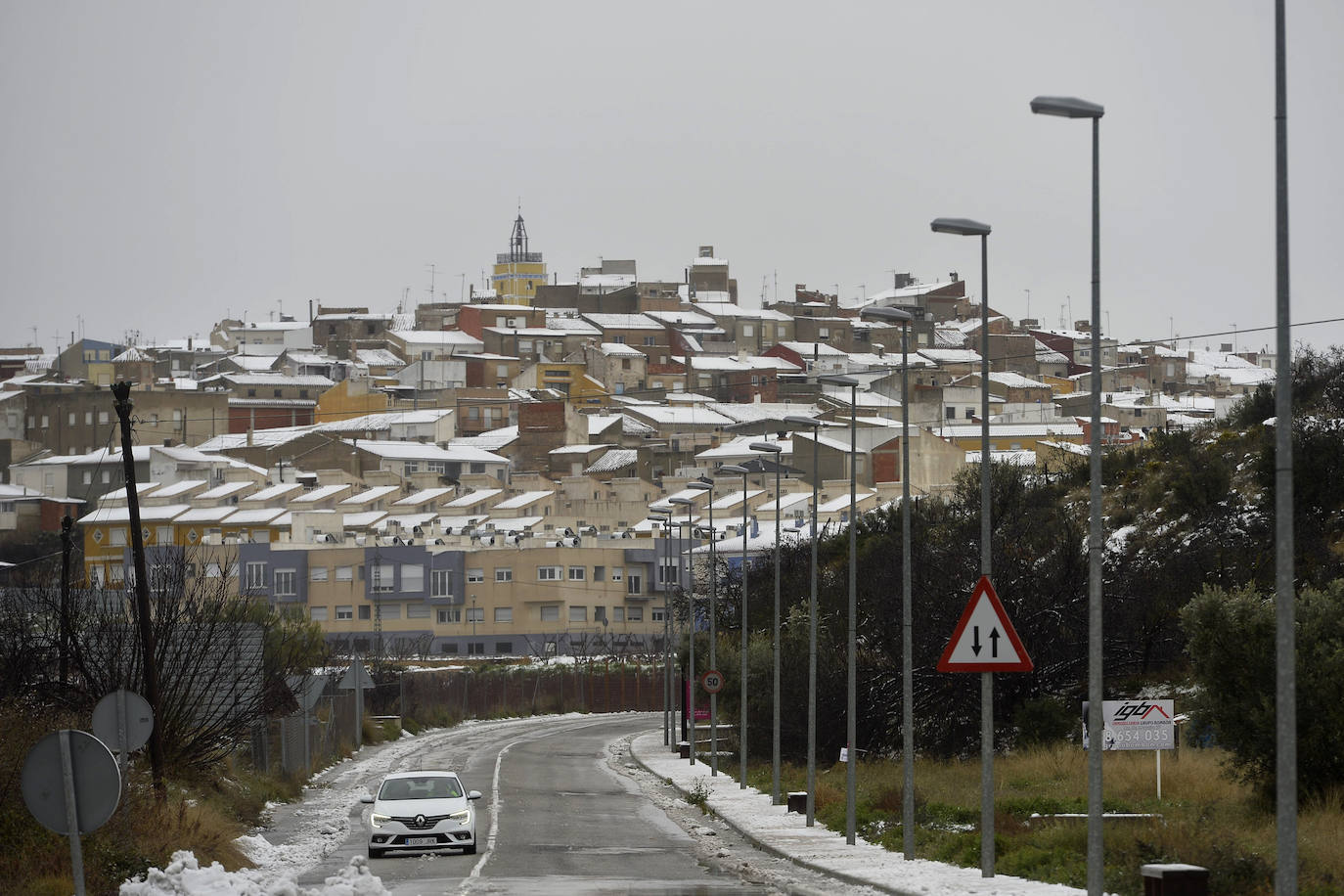 Junto a estos registros destacan los 20 centímetros de Bullas, a 600 metros; Caravaca-Los Rollos (15 centímetros), Benizar (10 cm), Totana-La Carrasca (10 cm) y Alhama-Sierra Espuña (2 cm)