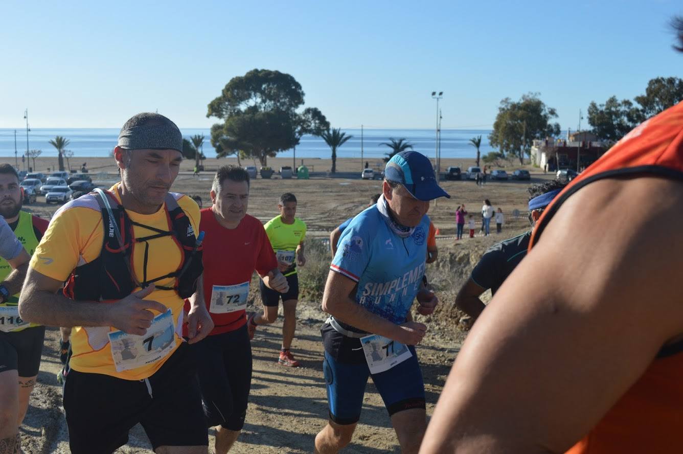 El atleta del C.D. Runtritón Cartagena completa los 21 kilómetros en un tiempo de 1:24:57, por los 1:44:17 para la corredora del Mobel Automenor Running Team