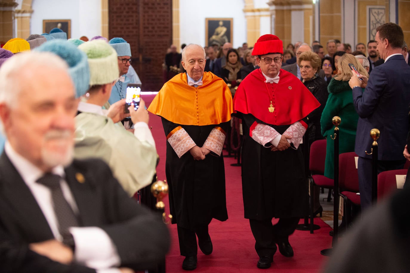 Fotos: La UCAM proyecta impartir Veterinaria, Biotecnología y Trabajo Social