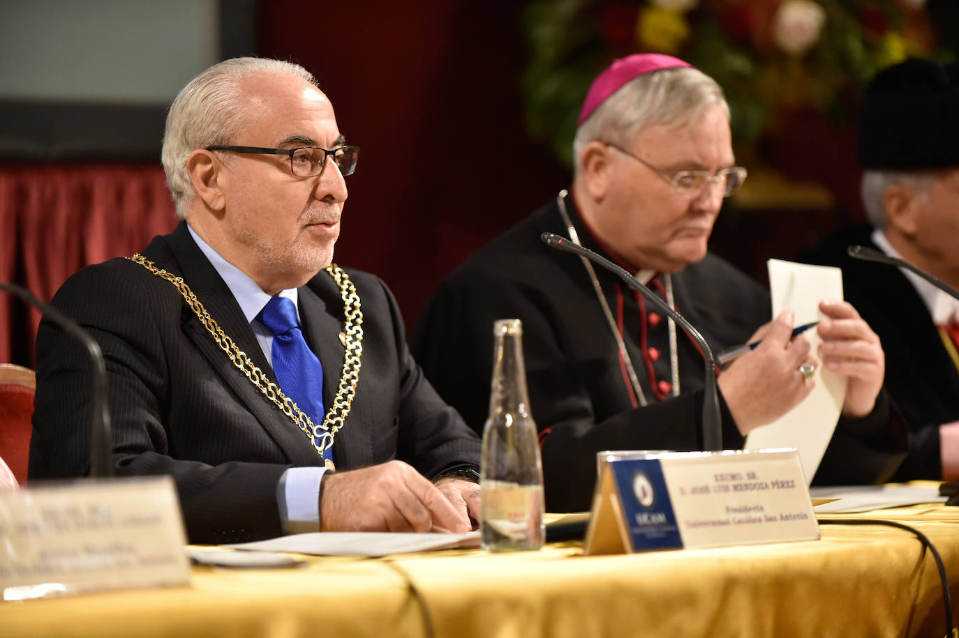 Fotos: La UCAM proyecta impartir Veterinaria, Biotecnología y Trabajo Social