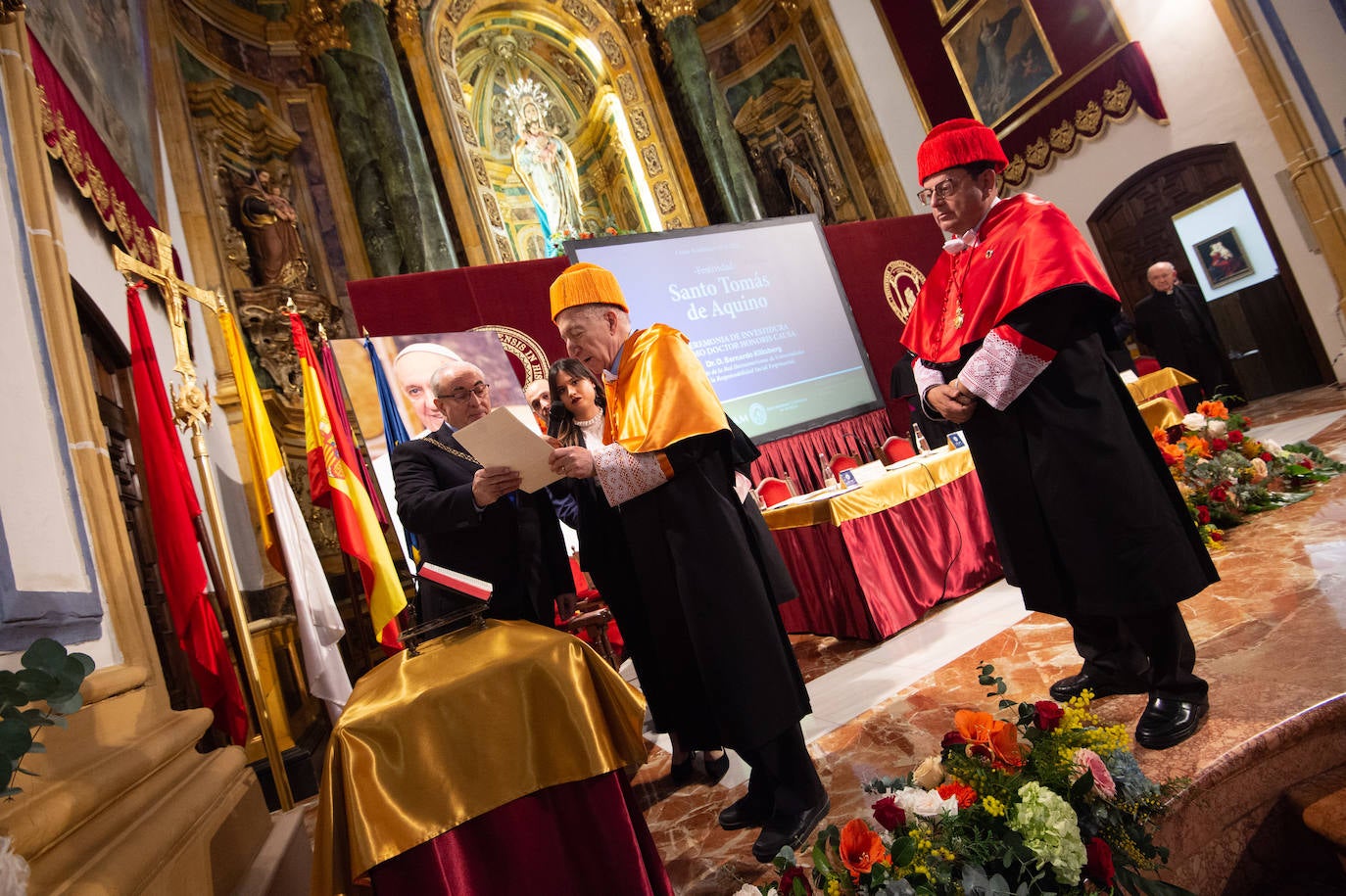 Fotos: La UCAM proyecta impartir Veterinaria, Biotecnología y Trabajo Social