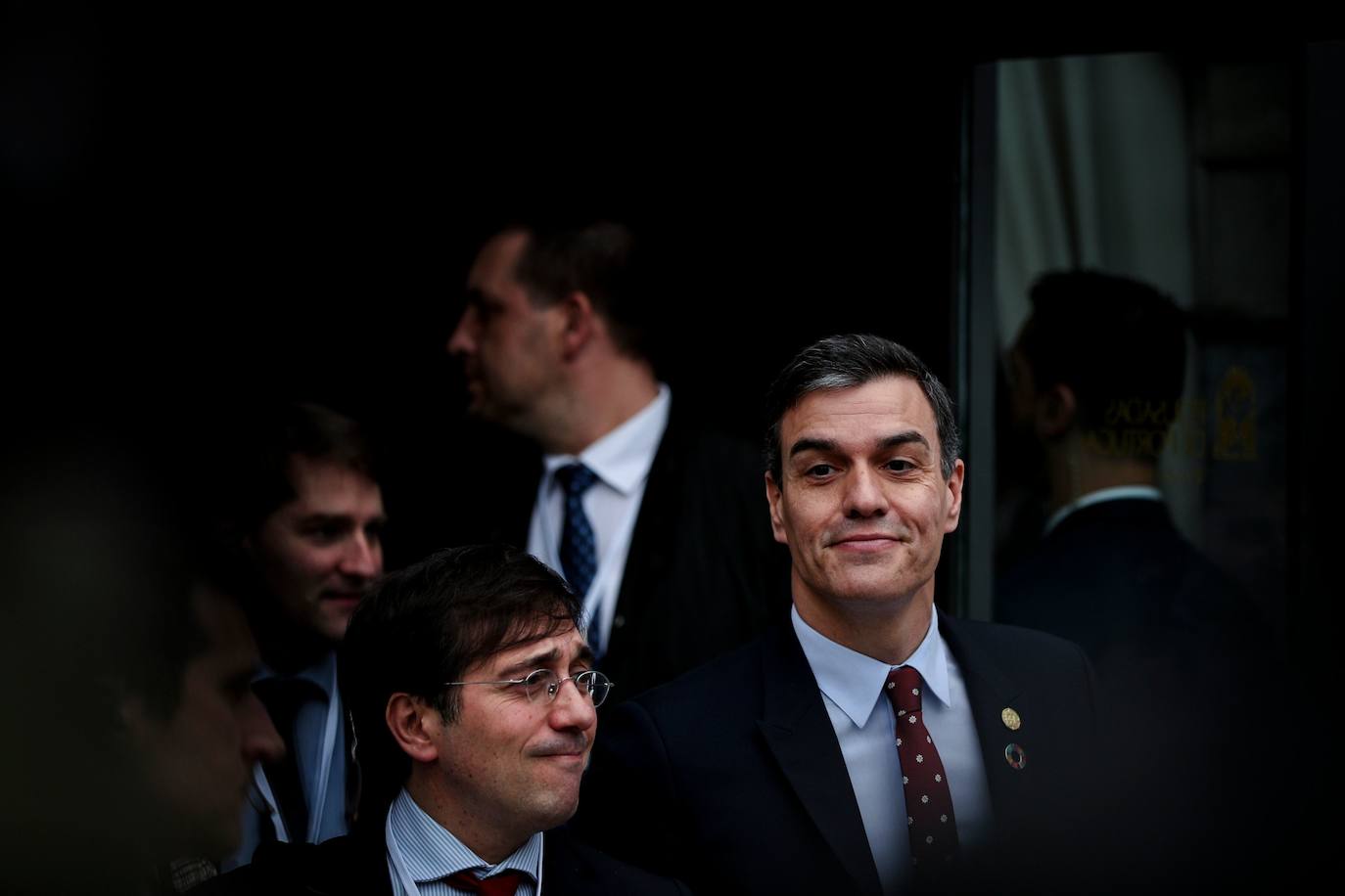 El presidente del Gobierno, Pedro Sánchez, este sábado tras una cumbre europea en Portugal.