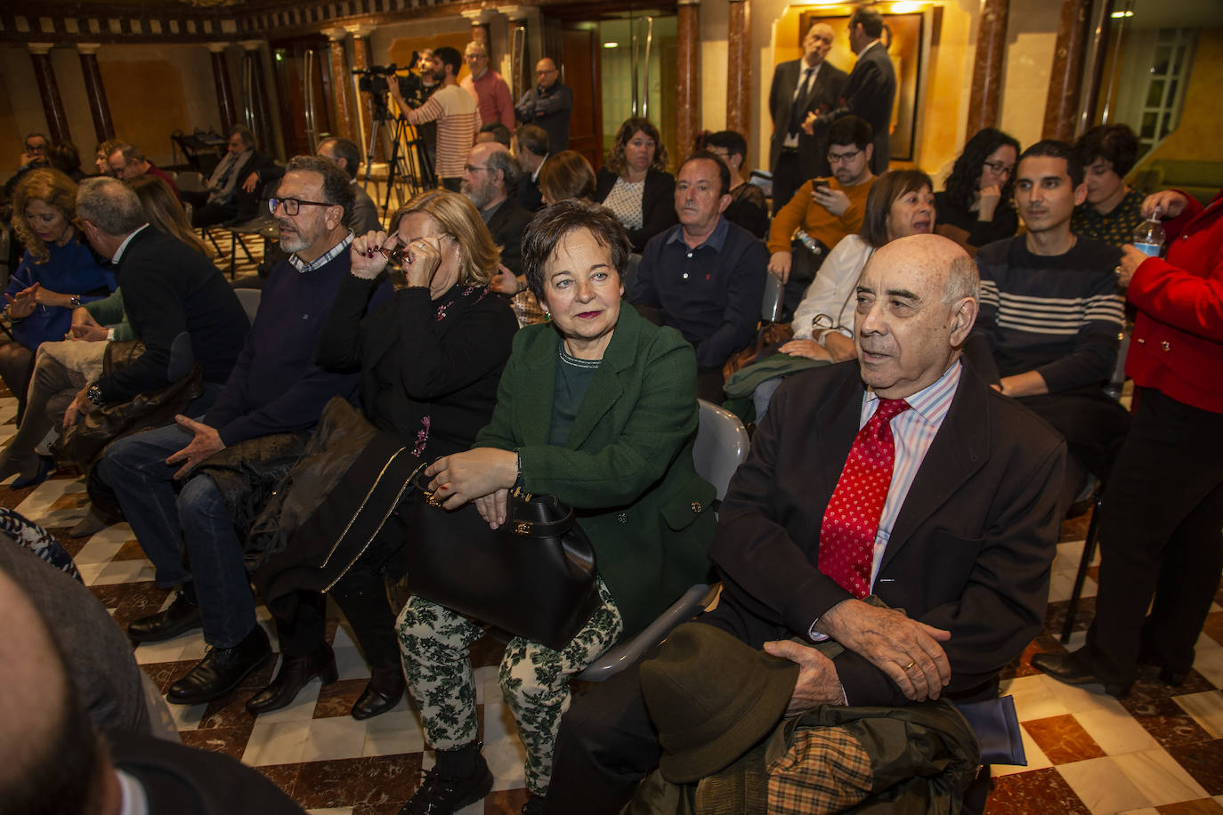 Fotos: La arqueóloga Ruiz Valderas ingresa en el Comité Científico de la Fundación de Estudios Históricos