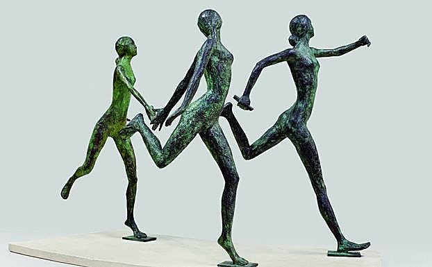 'Las corredoras de relevos', premio de la I Bienal de Escultura de la CARM, bronce del año 1986.