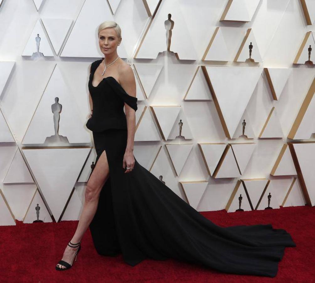 Charlize Theron, fiel a Dior. 