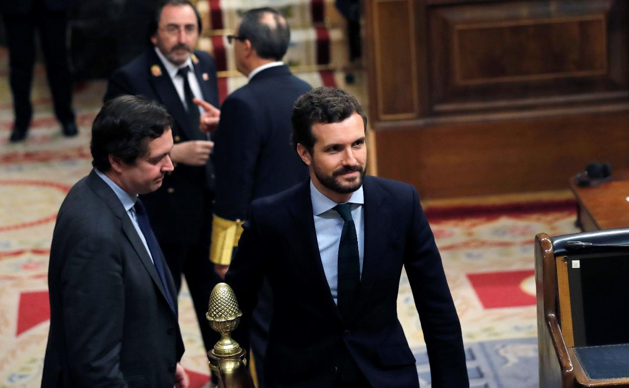 El líder del PP, Pablo Casado durante el pleno celebrado en el Congreso el martes. 