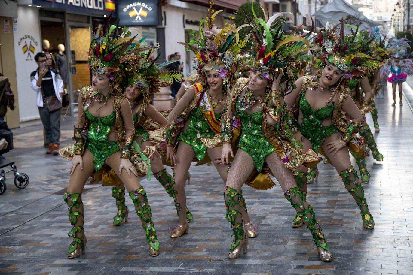 Fotos: La samba marca el inicio del Carnaval en Cartagena