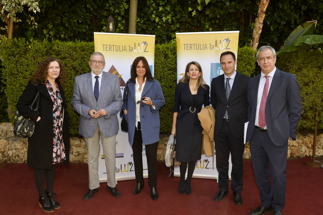 Fotos: La escritora María Dueñas participa en la &#039;Tertulia La Luz&#039;