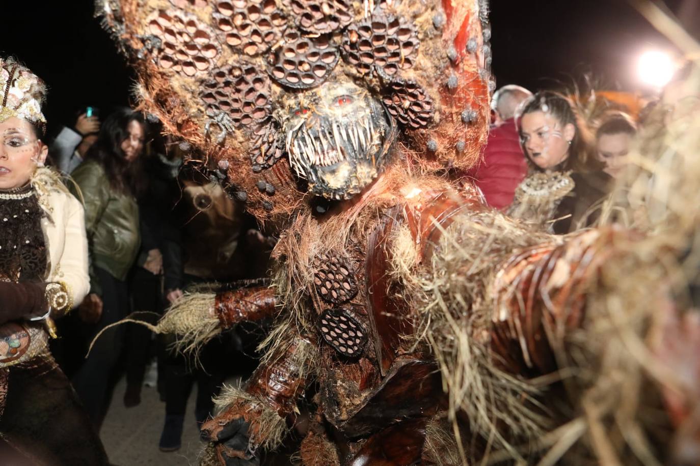 Fotos: El Carnaval de Águilas comienza con la Suelta de la Mussona