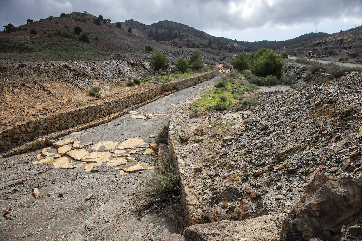 Fotos: Tres ramblas arrastran al Mar Menor residuos mineros con altos niveles de 5 metales pesados