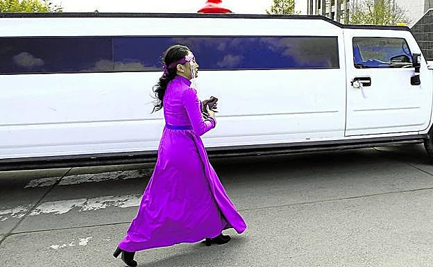 Opulencia en una boda en la capital, Ulán Bator.
