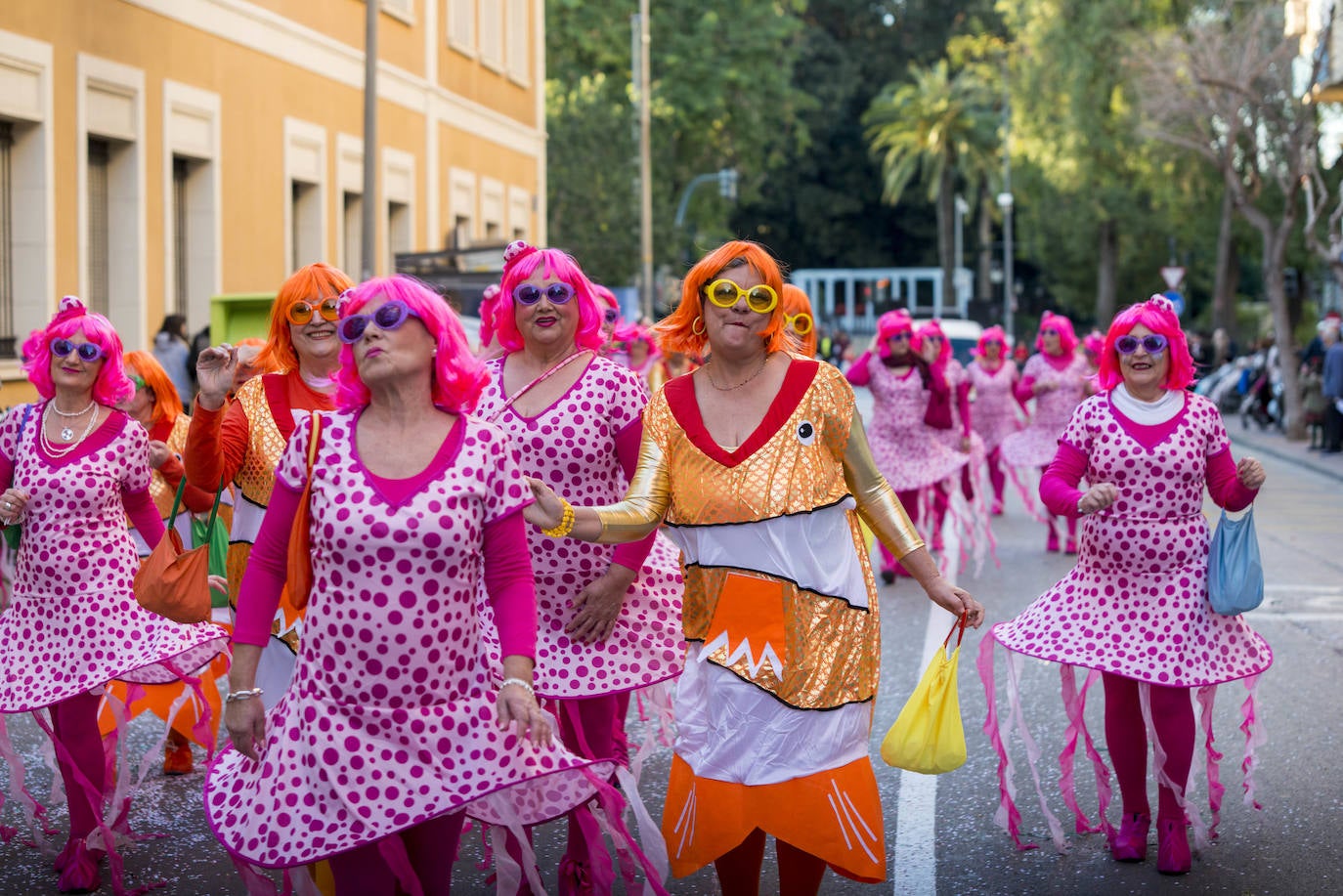 Fotos: El Carmen se disfraza contra el cambio climático