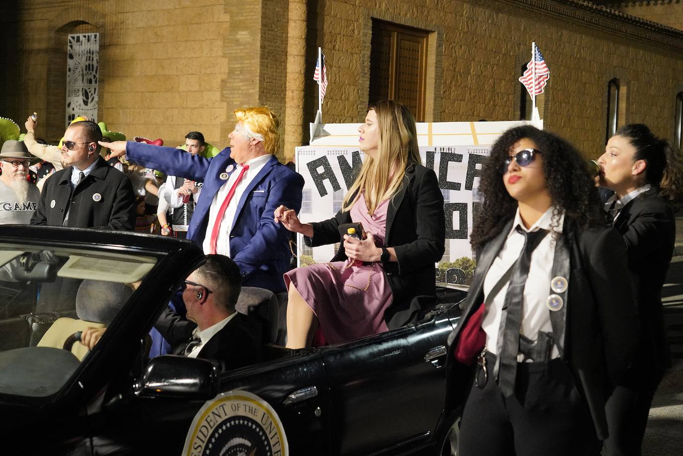 Fotos: Crítica, ironía y mucha fantasía