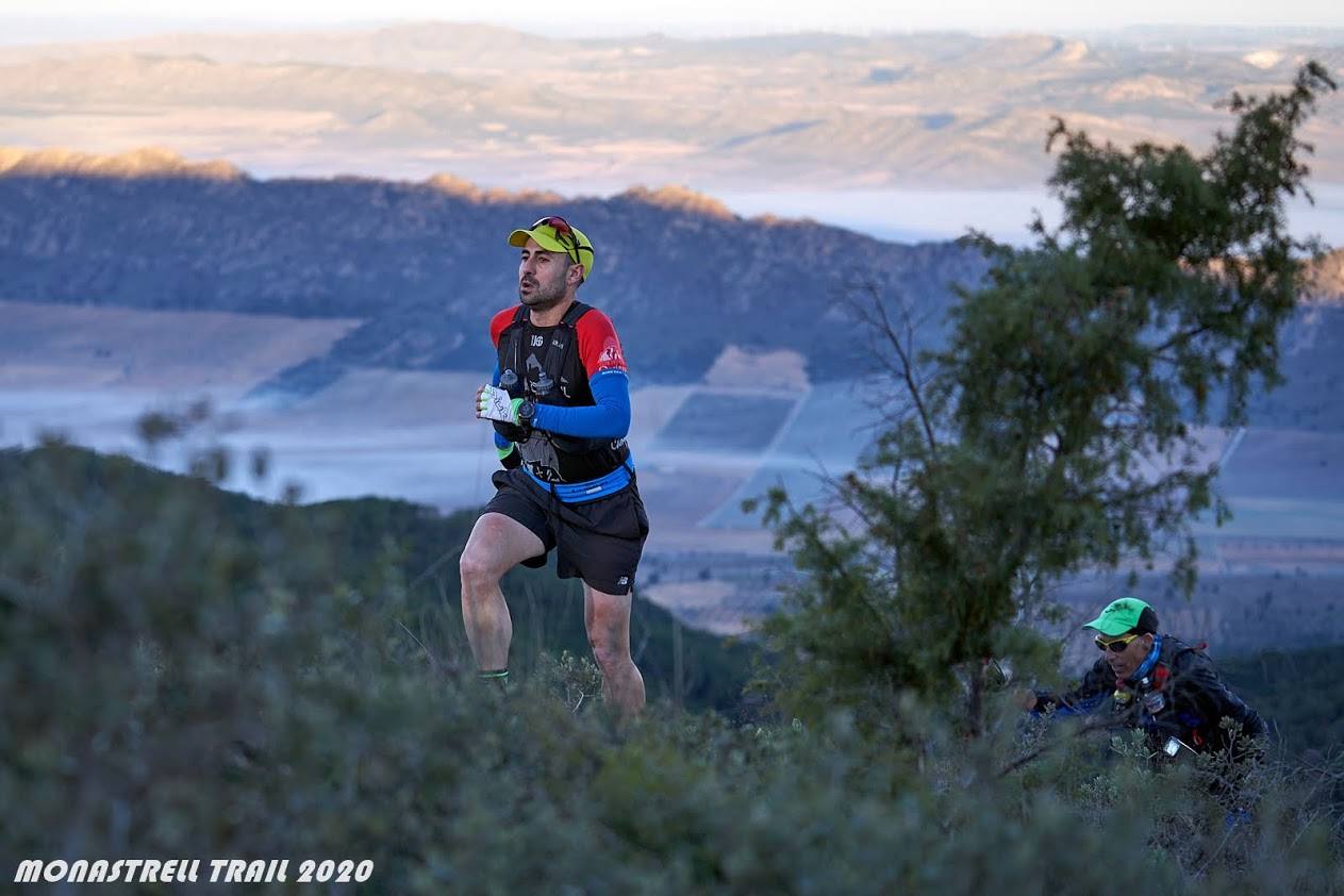 El atleta del Bicihuerta completa los 61 kilómetros con un tiempo de 6:46:30, por los 9:11:36 para la corredora del Kampamento Base