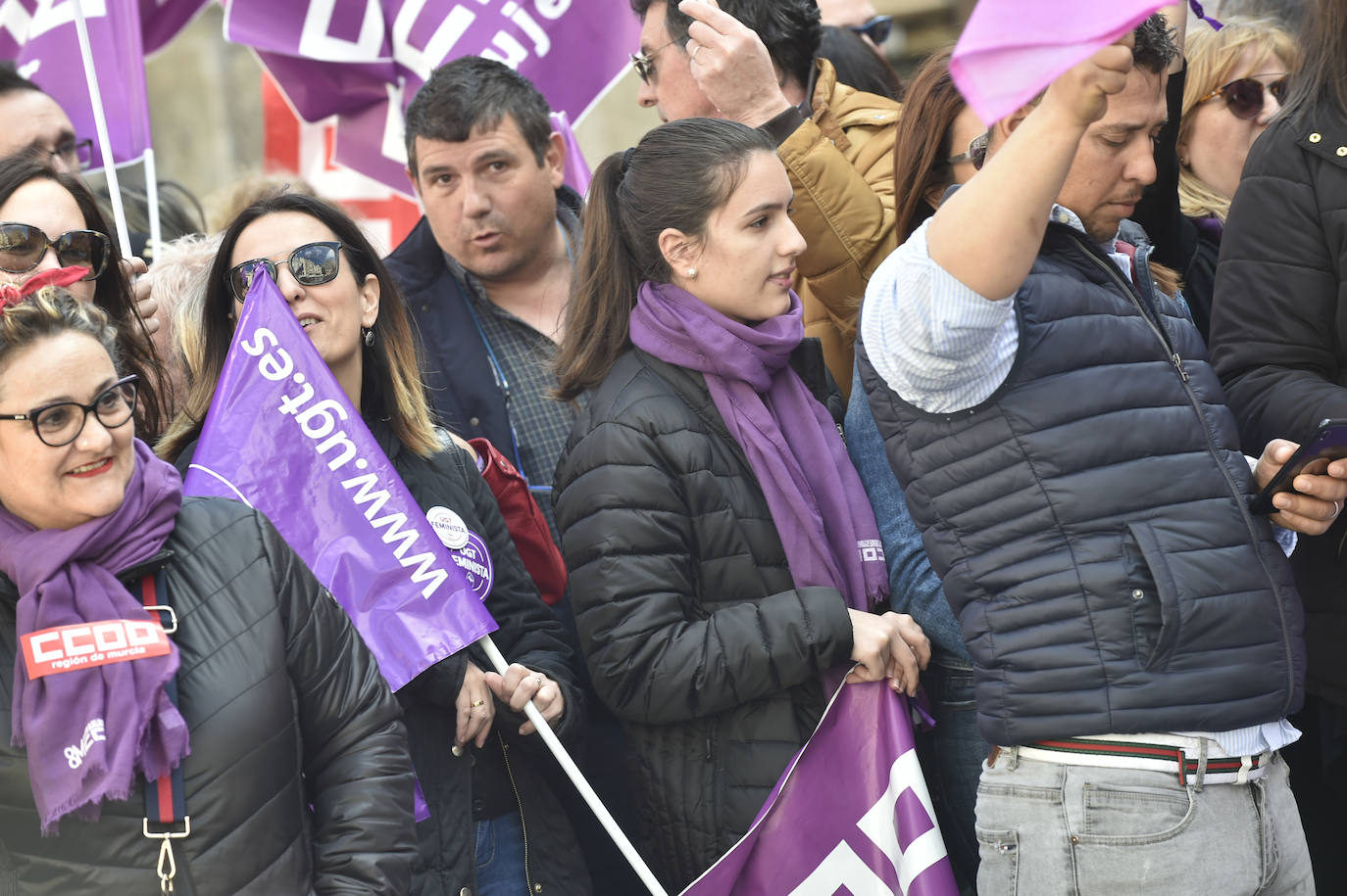 Fotos: Los estudiantes protestan en Murcia por una «ofensiva salvaje contra los derechos conquistados»