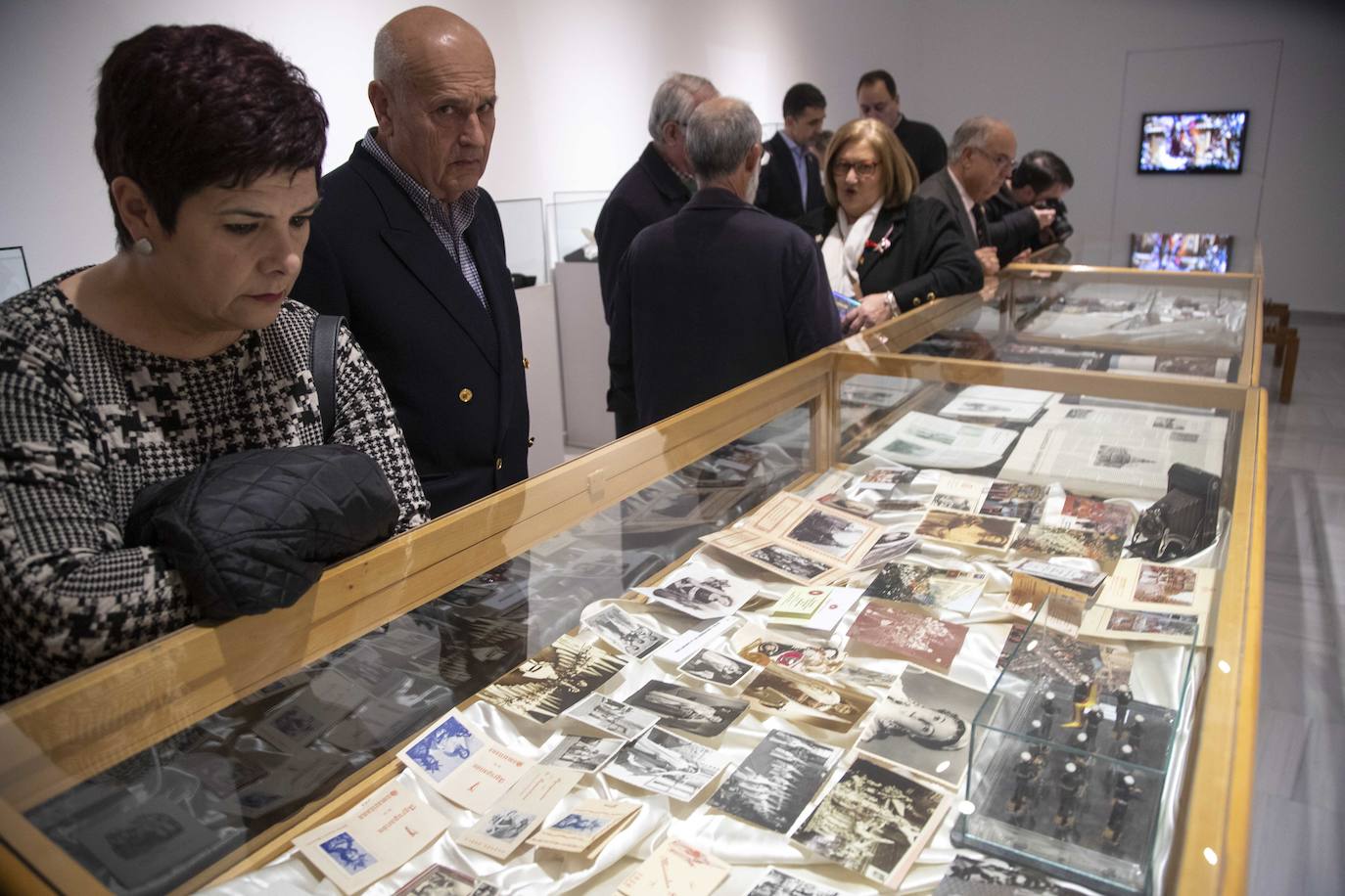 Fotos: Una muestra california repasa la historia de la Samaritana