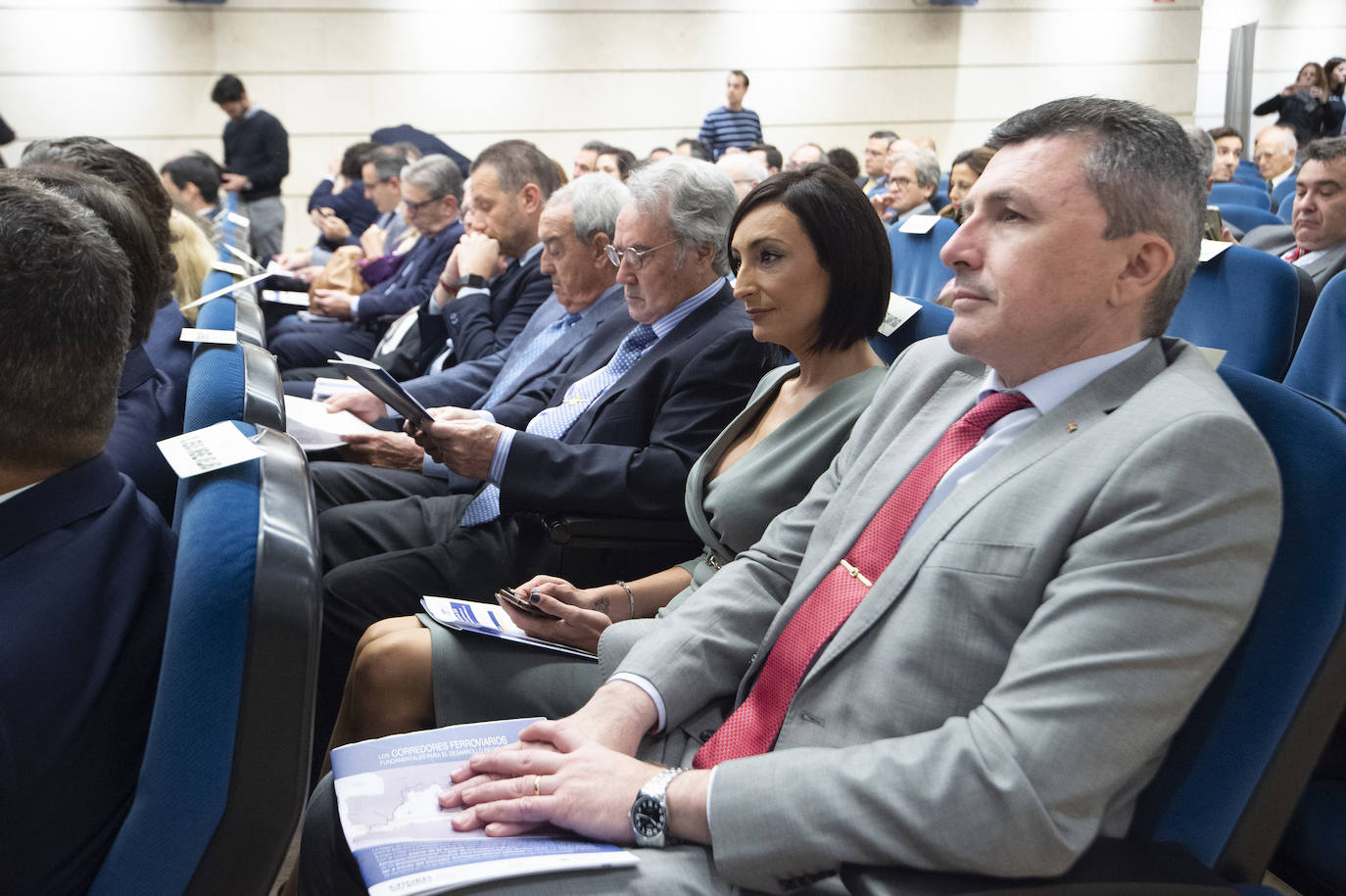 Fotos: El Corredor Mediterráneo creará entre 8.000 y 10.000 empleos en la Región, según Croem