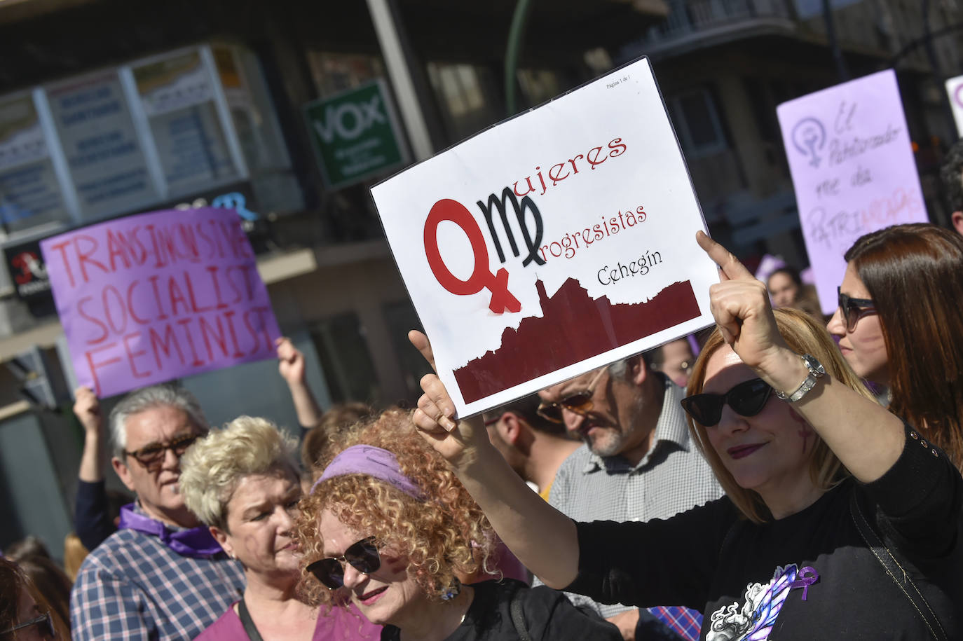 La manifestación transcurrió en un ambiente sano, alegre y reivindicativo.