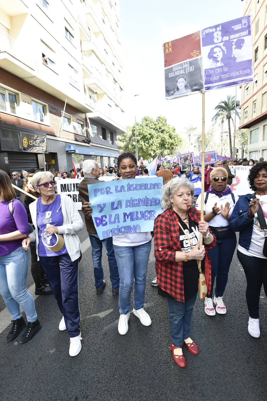 La manifestación transcurrió en un ambiente sano, alegre y reivindicativo.