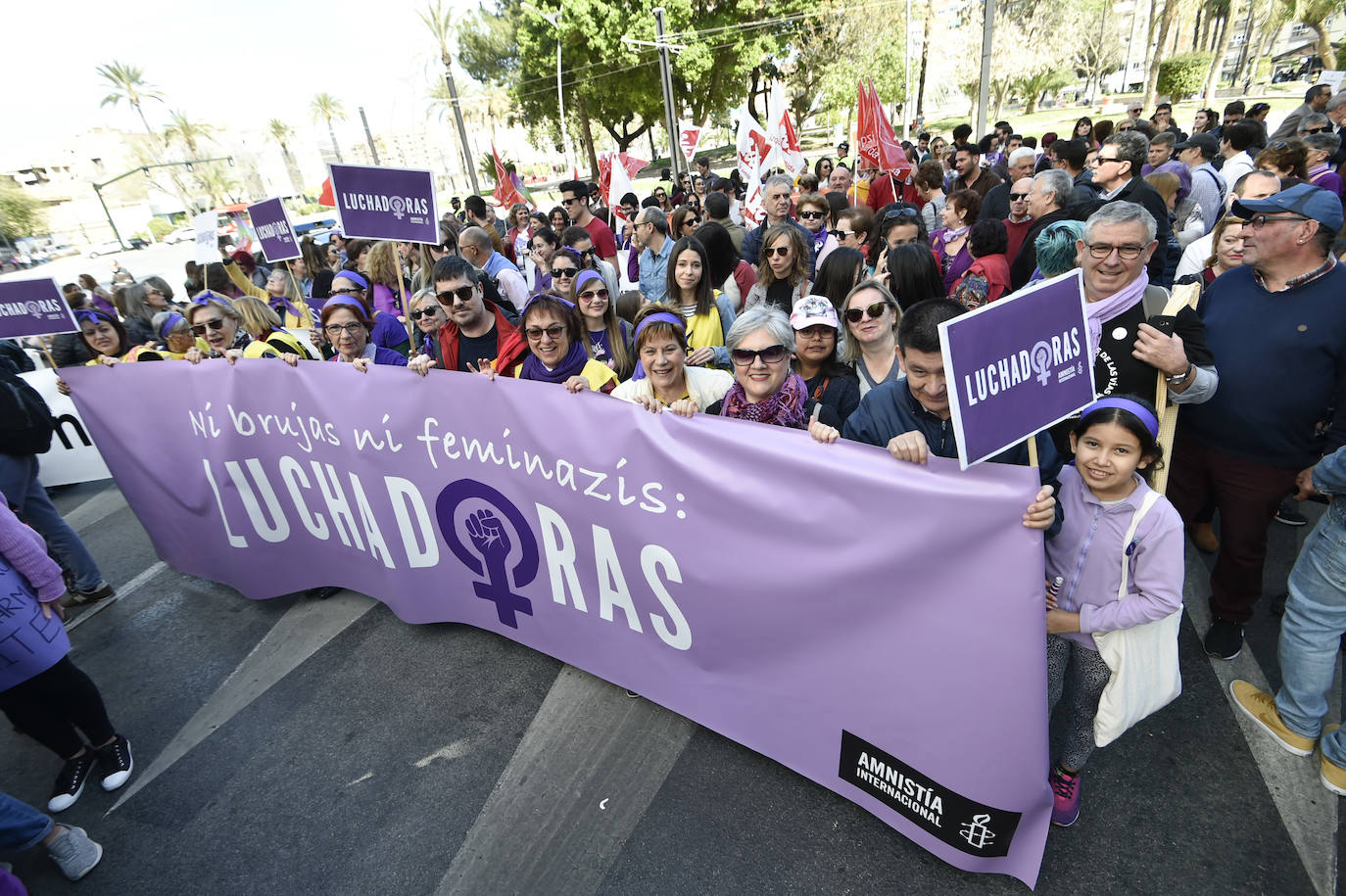 La manifestación transcurrió en un ambiente sano, alegre y reivindicativo.