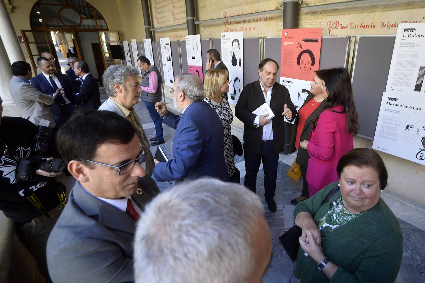 Fotos: Presentación del libro ‘¿Cómo vota el electorado murciano?’