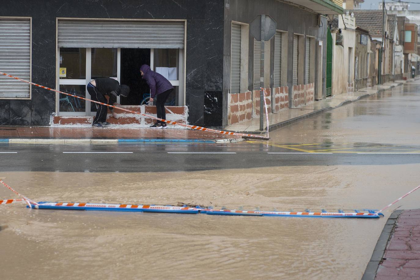 Fotos: Las lluvias vuelven a anegar Los Alcázares