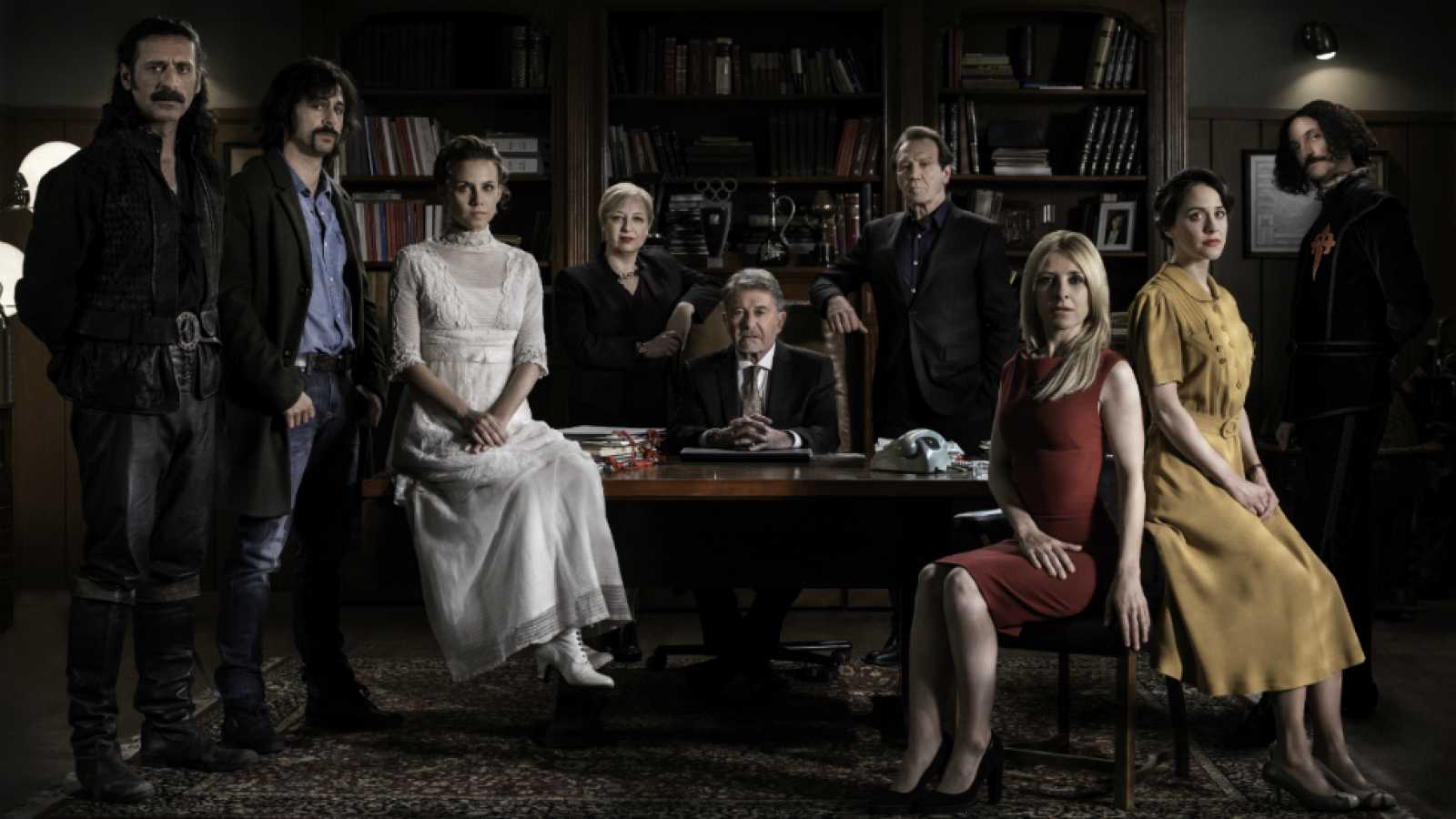 Elenco de 'El Ministerio del Tiempo'.