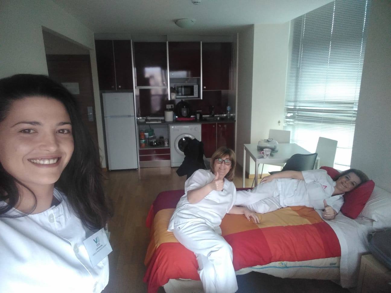 Fotos: Trabajadores de la residencia Vip Suites de Murcia se aislan junto a los usuarios