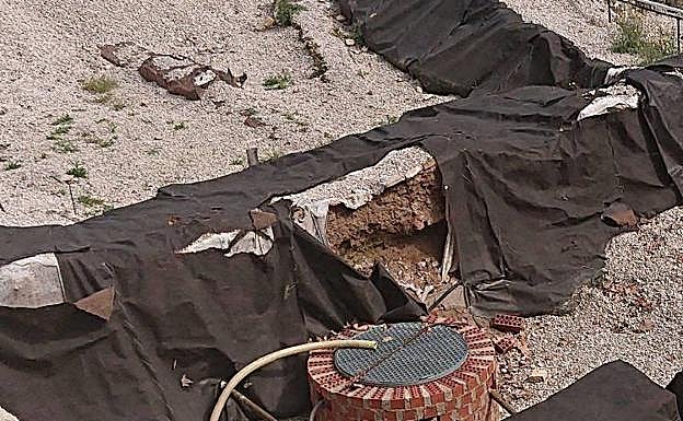 Imagen del muro que se ha visto afectado.