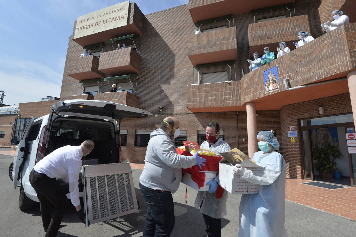 Fotos: Procesión solidaria de los ‘coloraos’