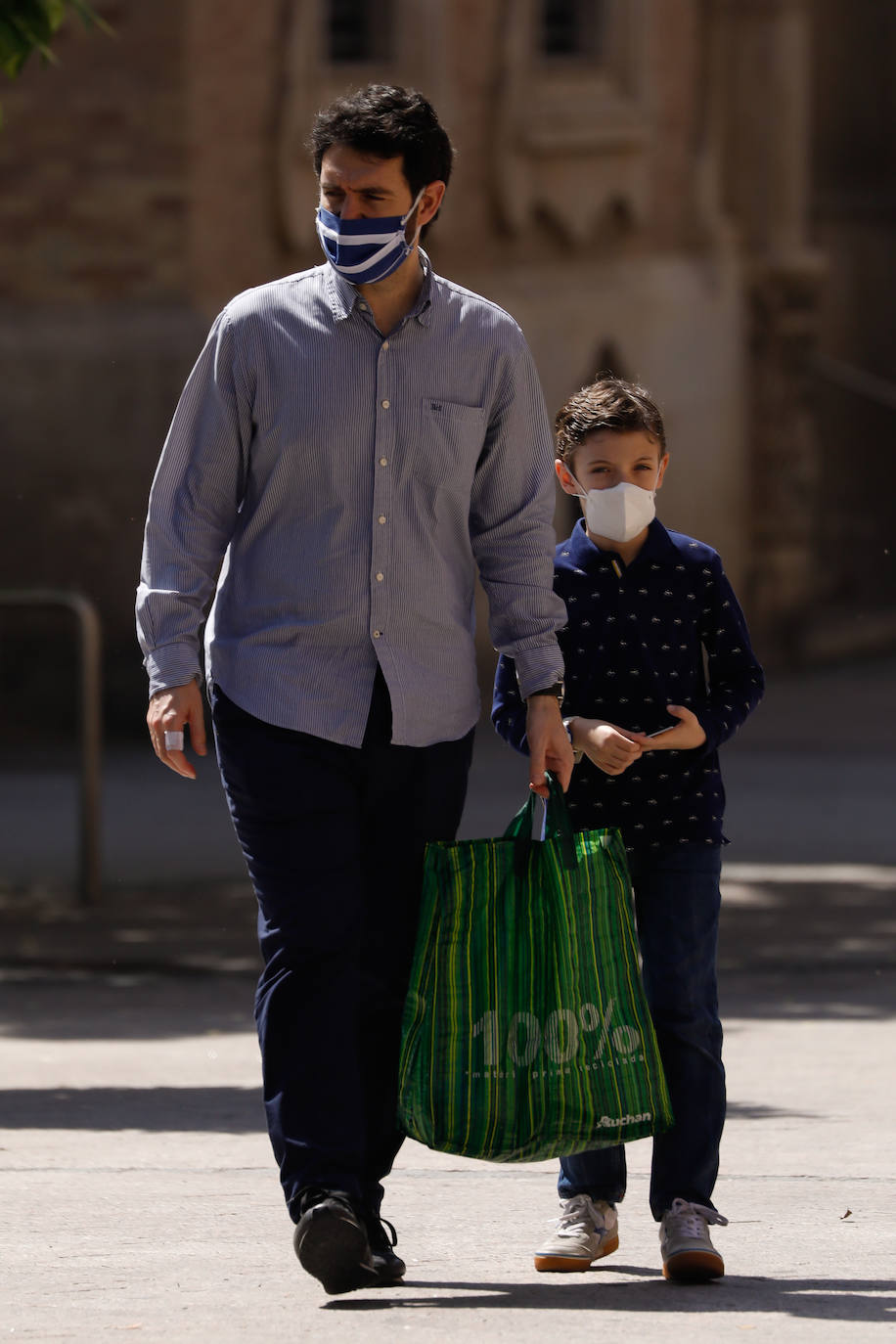 Fotos: Los niños vuelven a pasear por las calles de la Región