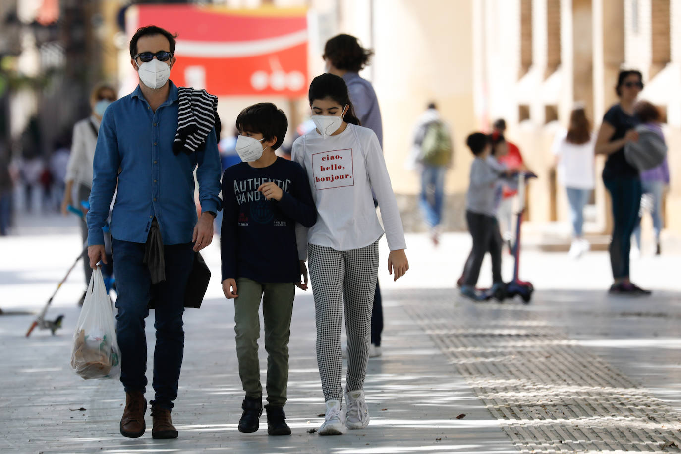 Fotos: Los niños vuelven a pasear por las calles de la Región