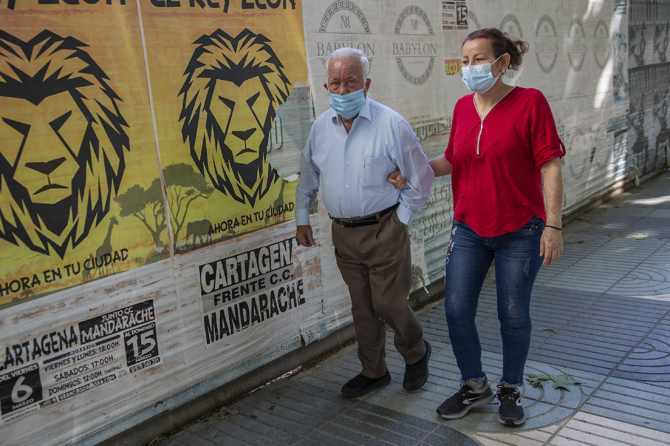 Fotos: Los murcianos salen a pasear y hacer deporte tras más de un mes de confinamiento