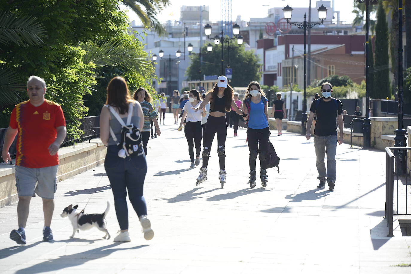 Fotos: Los murcianos salen a pasear y hacer deporte tras más de un mes de confinamiento