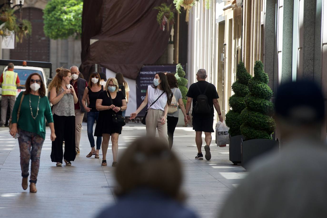 Fotos: Las mascarillas toman las calles de Murcia