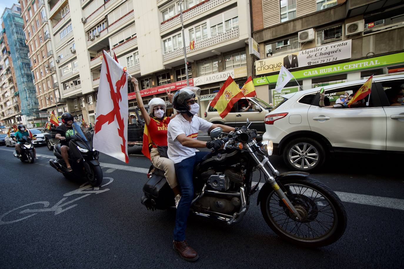 Fotos: Marcha &quot;por España y su libertad&quot; en Murcia