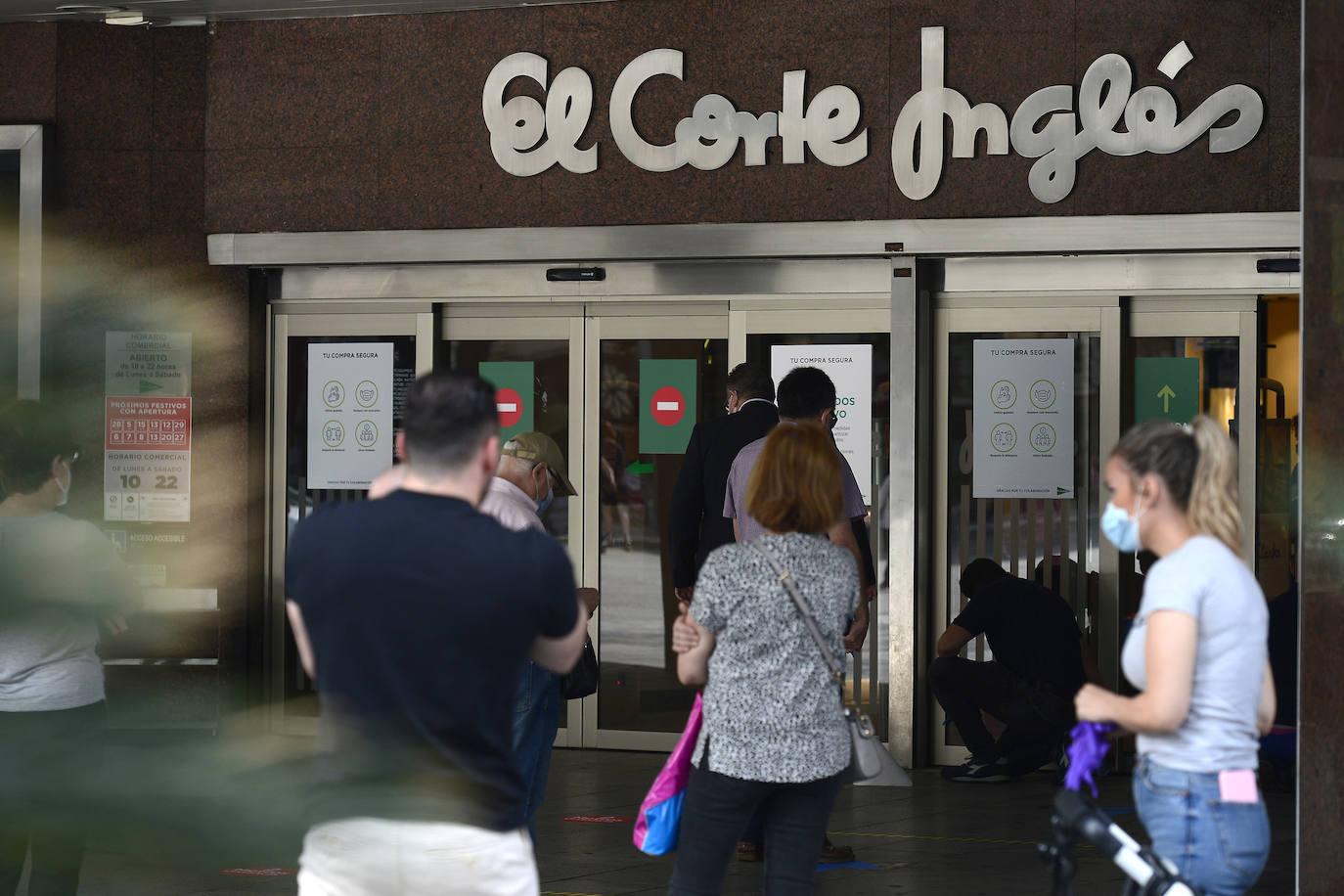 Fotos: Los centros comerciales vuelven tras más de dos meses