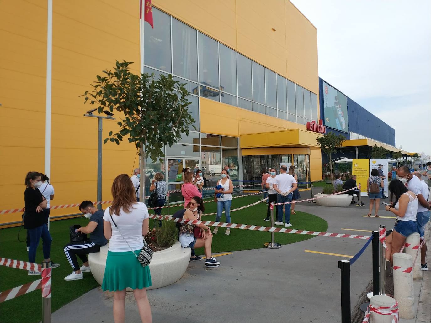 Fotos: Los centros comerciales vuelven tras más de dos meses